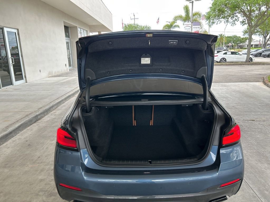 Used 2023 BMW 530i w/ M Sport Package image 34