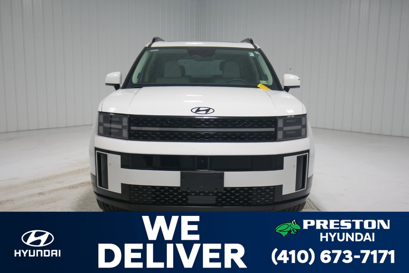 Used 2025 Hyundai Santa Fe Calligraphy image 2