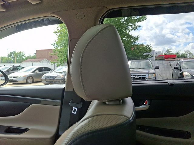 Used 2023 Hyundai Santa Fe Limited w/ Cargo Package AWD/4WD image 17