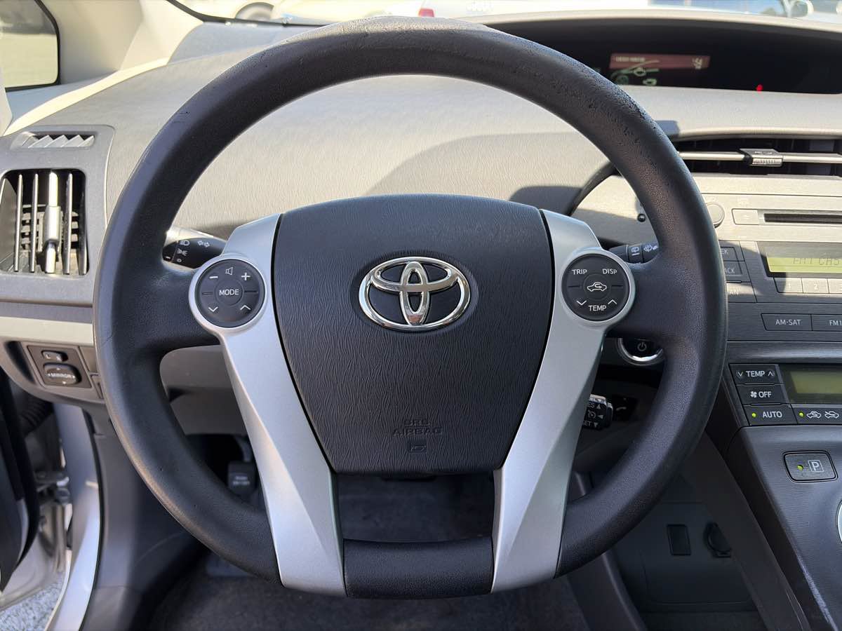 Used 2011 Toyota Prius Two FWD image 37