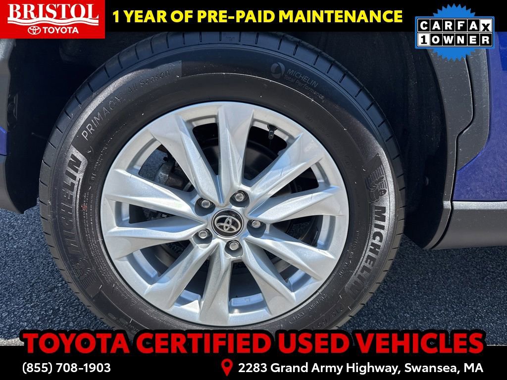 Certified 2025 Toyota Corolla Cross LE AWD/4WD image 15