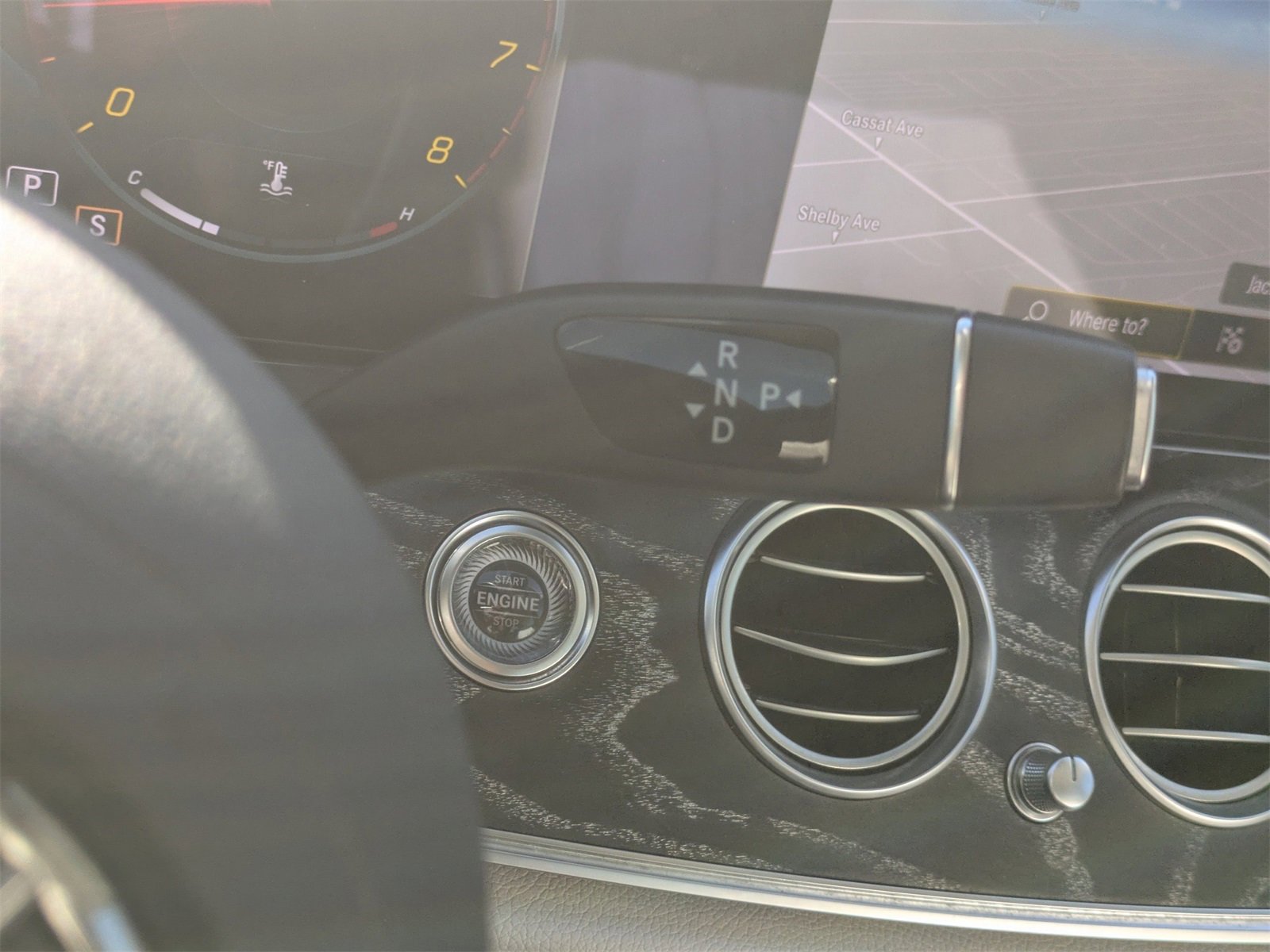 Used 2021 Mercedes-Benz E 350 Sedan w/ Premium Package image 32