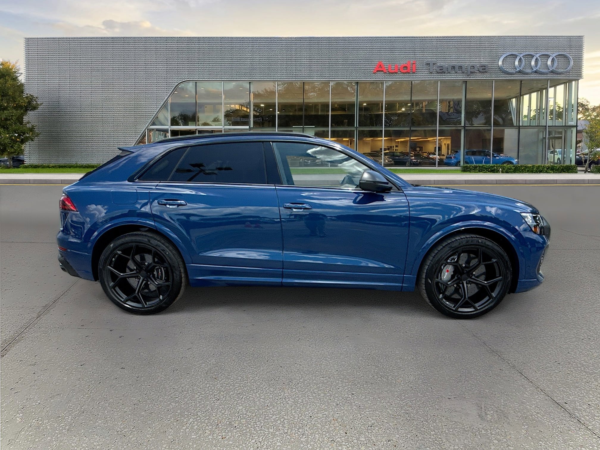 New 2026 Audi RS Q8 performance AWD/4WD image 2