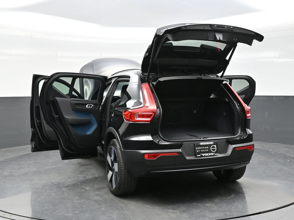 Used 2023 Volvo XC40 Recharge Ultimate w/ Protection Package Premier AWD/4WD image 43