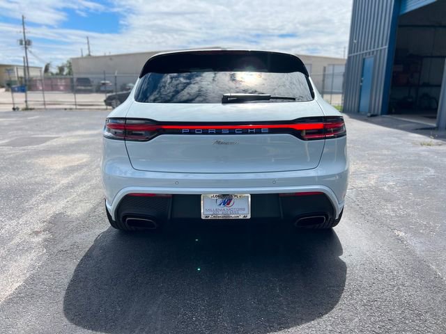 Used 2023 Porsche Macan Base image 80