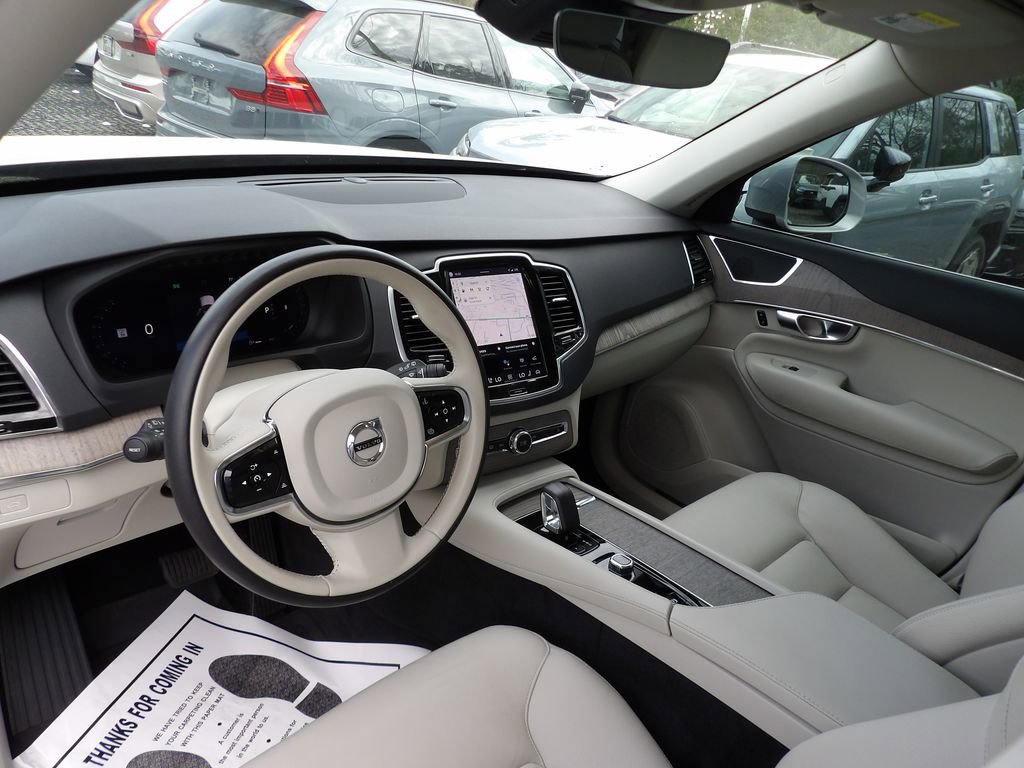Certified 2024 Volvo XC90 B6 Plus w/ Protection Package Premier image 15