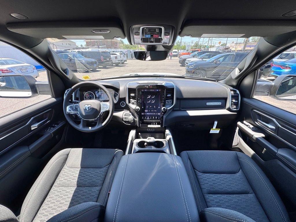 New 2026 RAM 1500 Big Horn AWD/4WD image 11