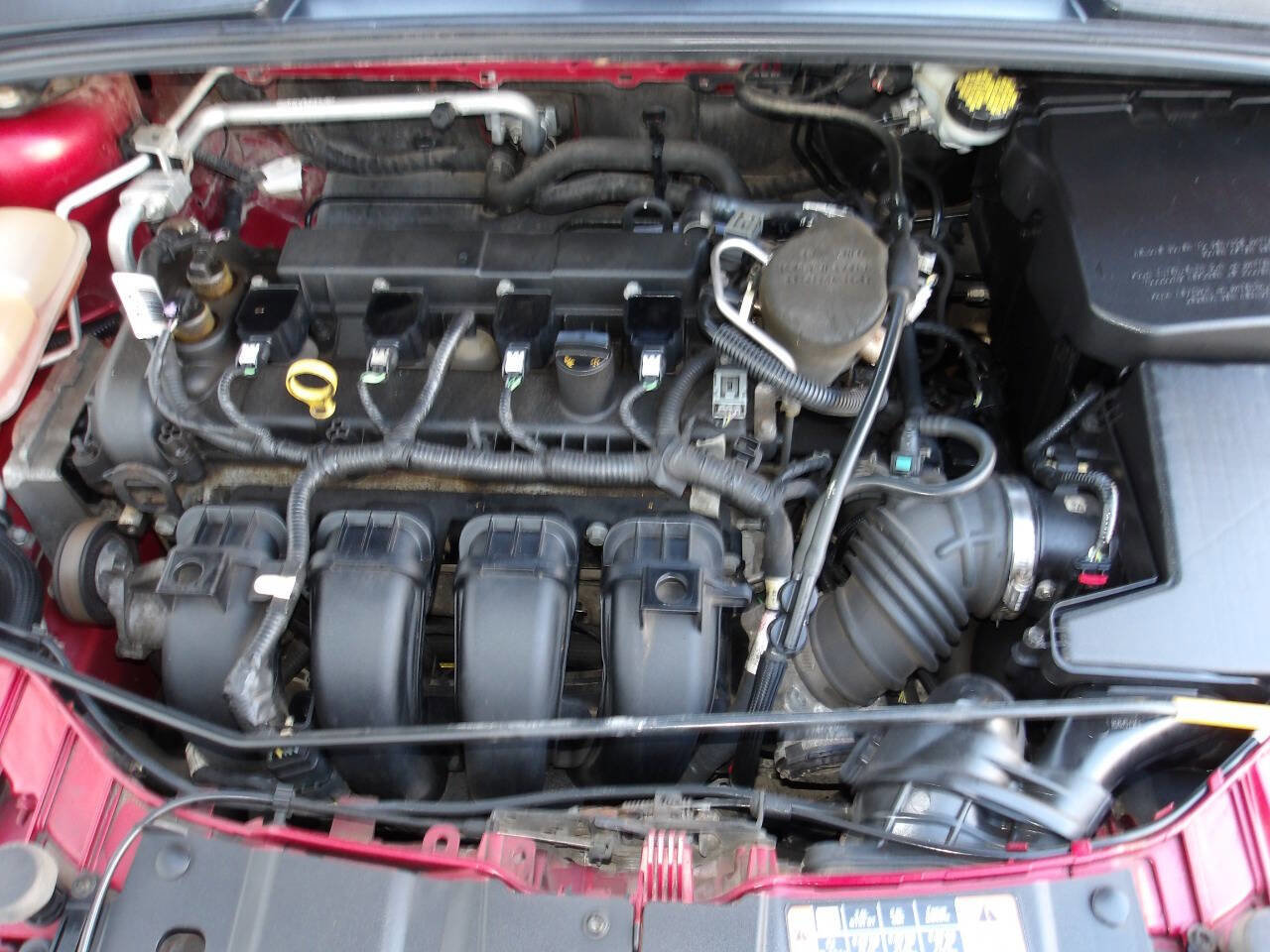 Used 2015 Ford Focus SE w/ SE Sport Package image 47