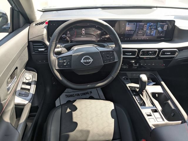New 2026 Nissan Sentra SR w/ SR Premium Package FWD image 29