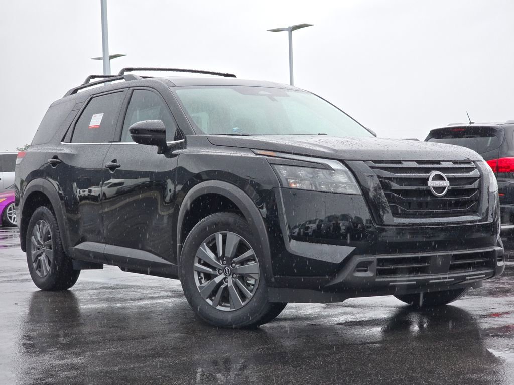New 2025 Nissan Pathfinder SV w/ Black Appearance Package
