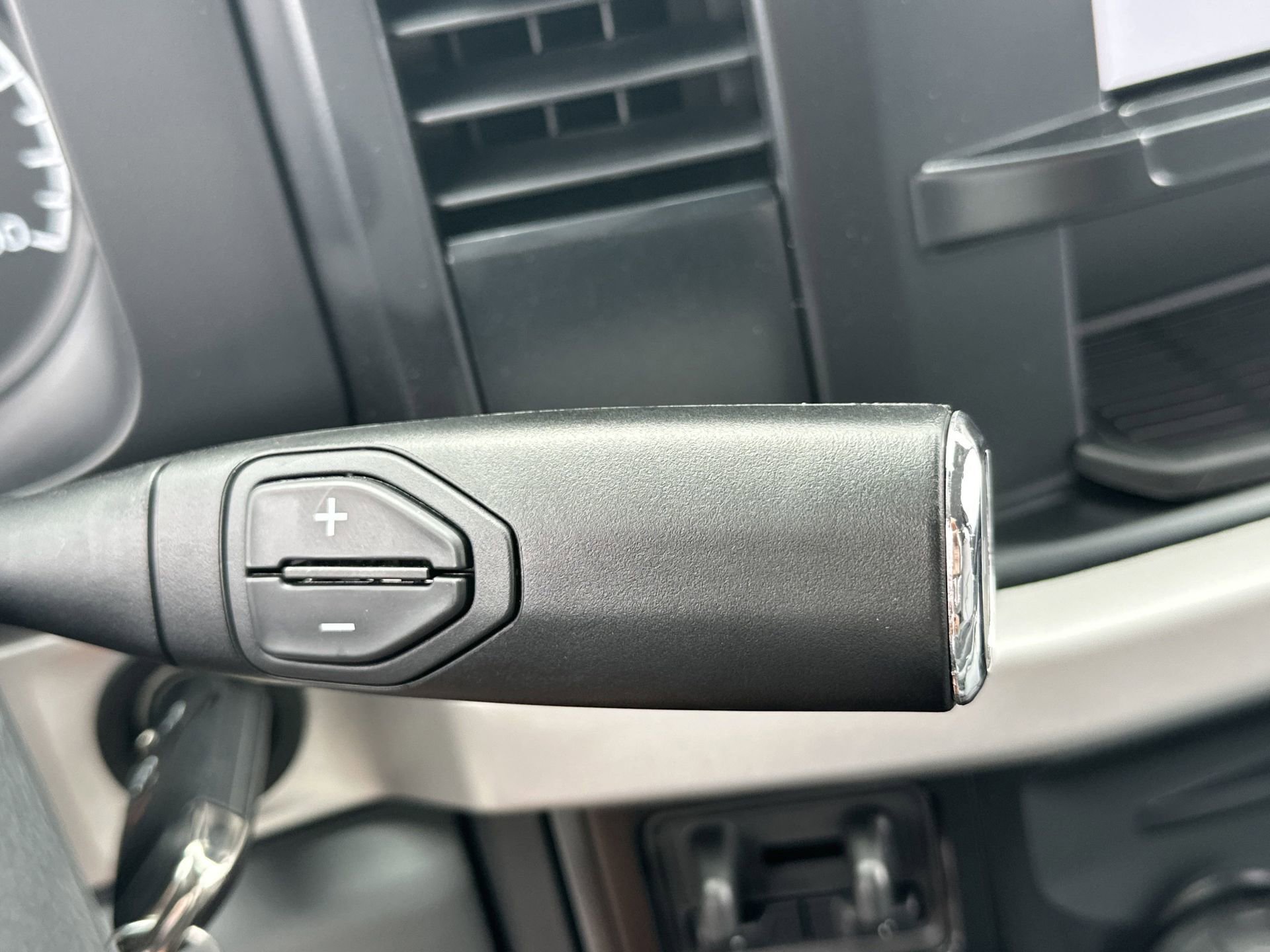 New 2025 Ford F450 XL w/ XL Chrome Package image 7