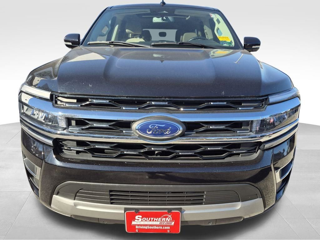 Used 2024 Ford Expedition Limited image 8