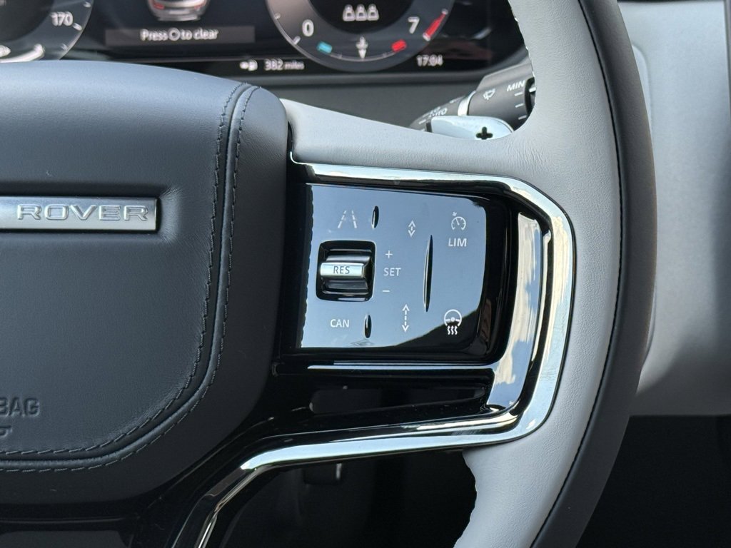 New 2026 Land Rover Range Rover Velar Dynamic SE image 19