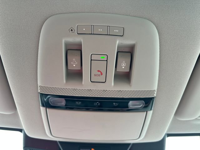 Used 2024 Nissan Ariya AWD image 23