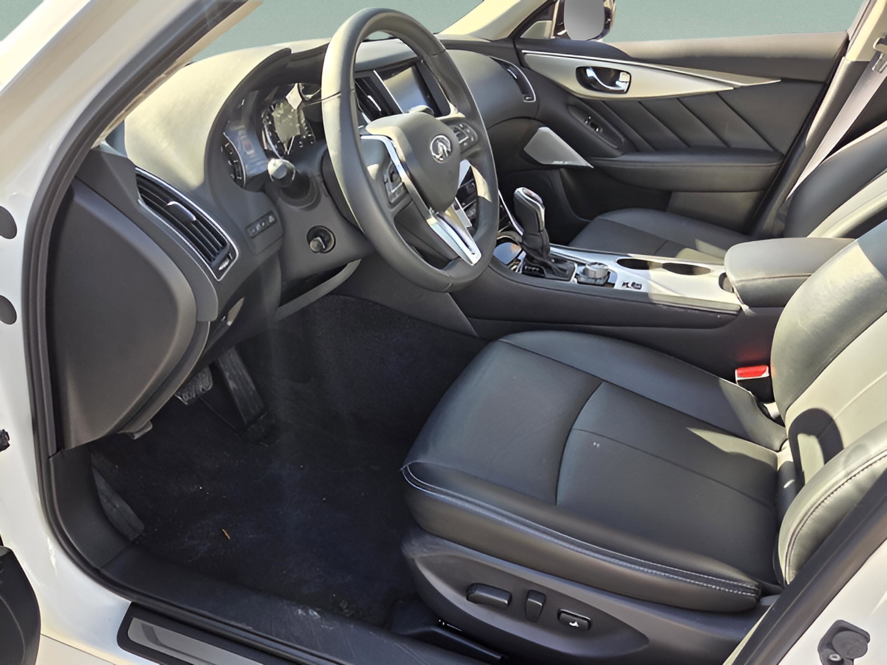 Used 2023 INFINITI Q50 Luxe AWD/4WD image 16