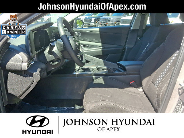 Certified 2023 Hyundai Elantra SEL w/ Cargo Package FWD image 13