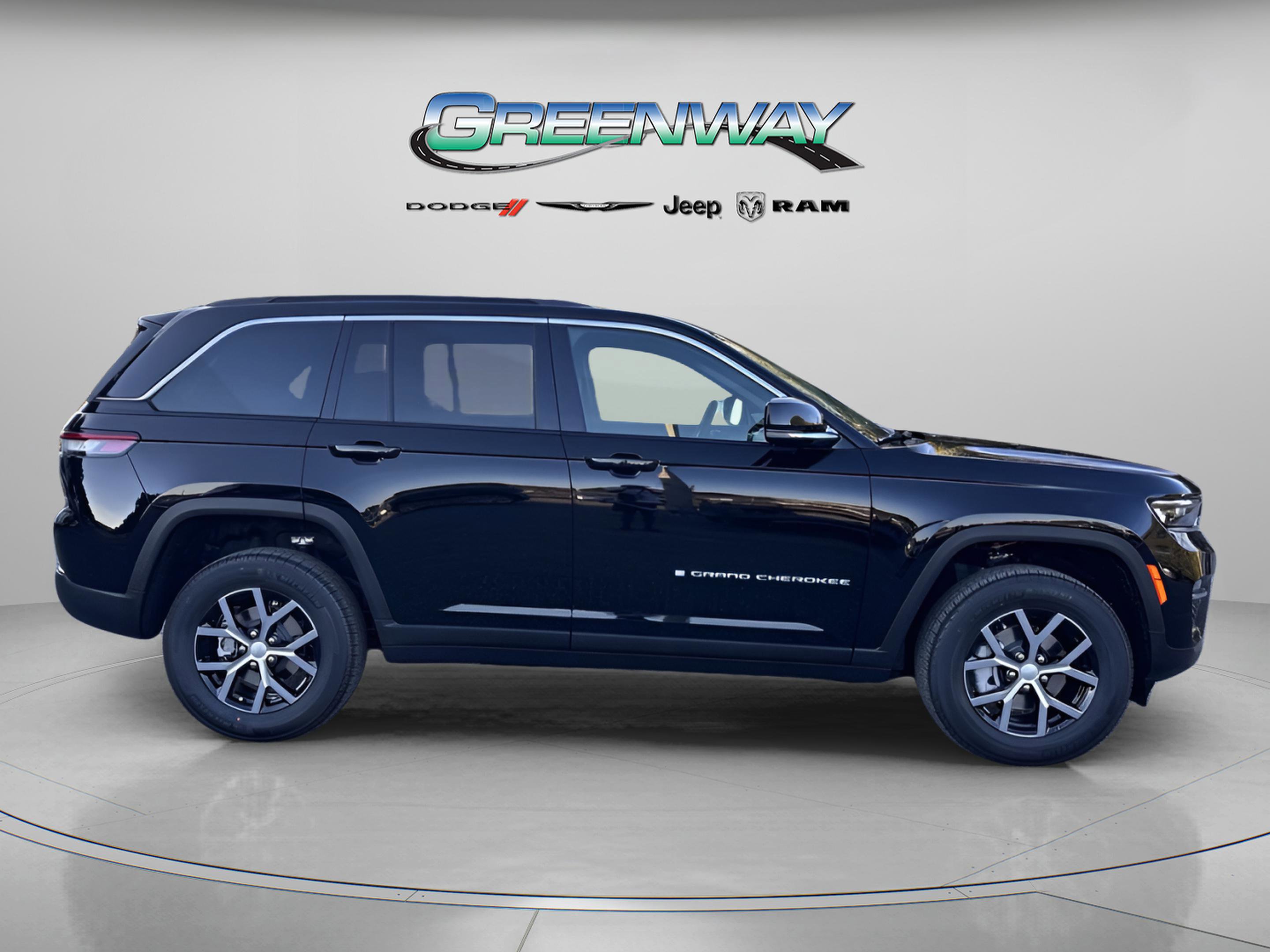 New 2025 Jeep Grand Cherokee Limited image 5