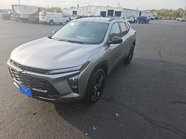 New 2026 Chevrolet Trax ACTIV w/ Sunroof Package image 2