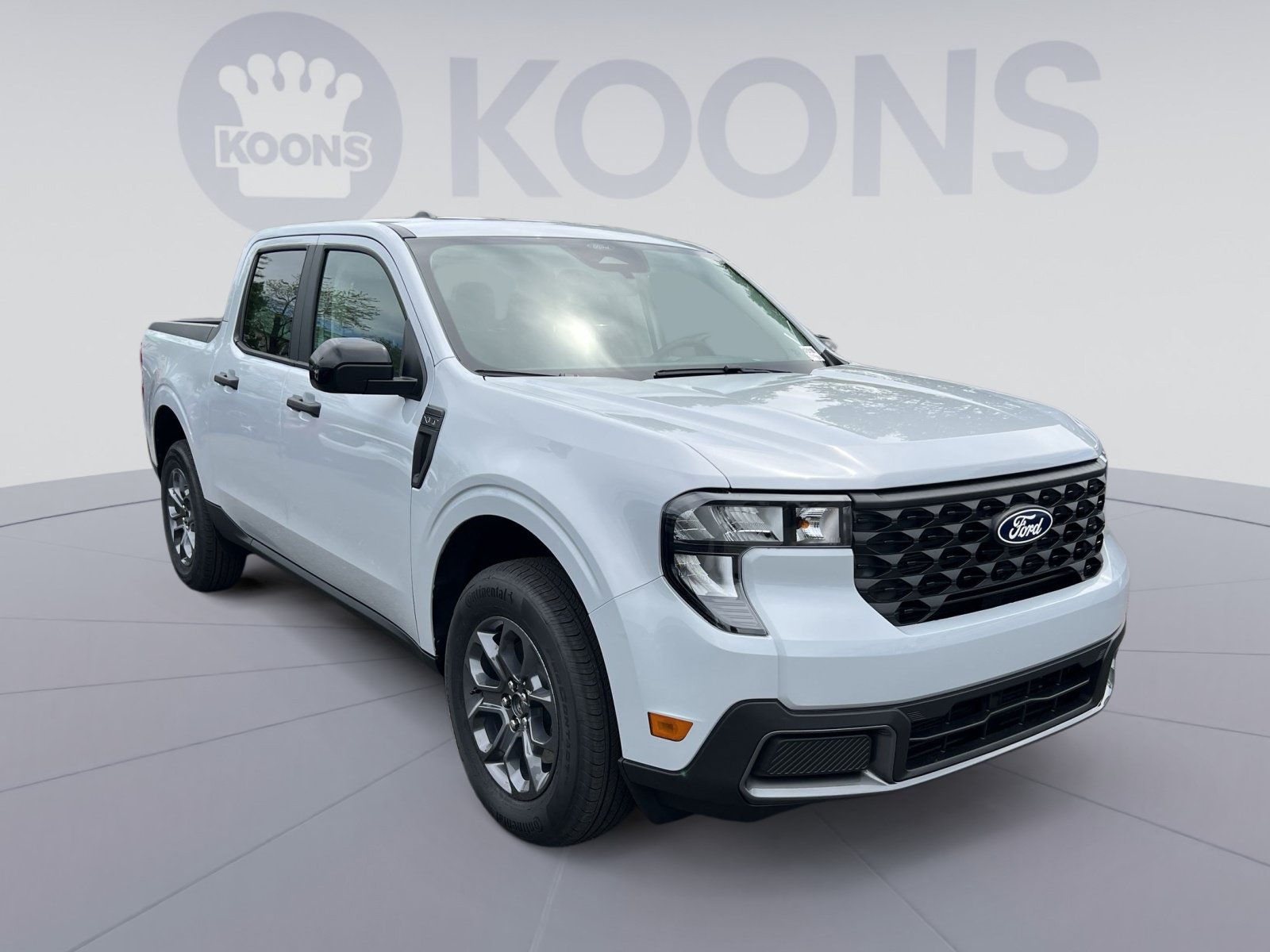 New 2026 Ford Maverick XLT w/ Equipment Group 301A AWD/4WD image 2