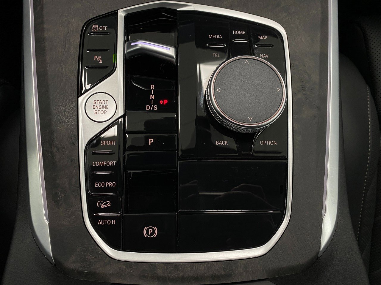 Certified 2024 BMW X5 xDrive40i image 28