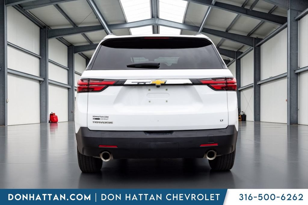 Used 2023 Chevrolet Traverse LT FWD image 22
