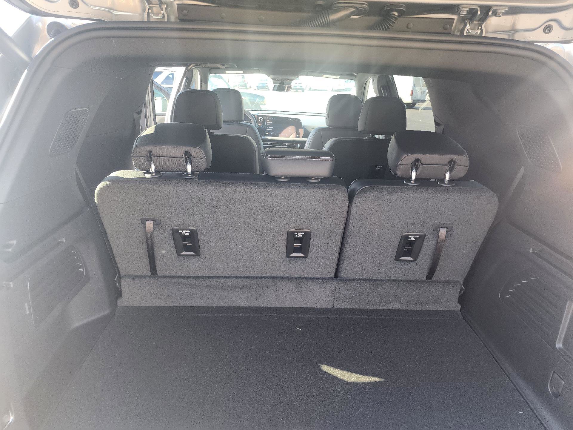 New 2026 Chevrolet Traverse LT w/ Driver Confidence Package image 11