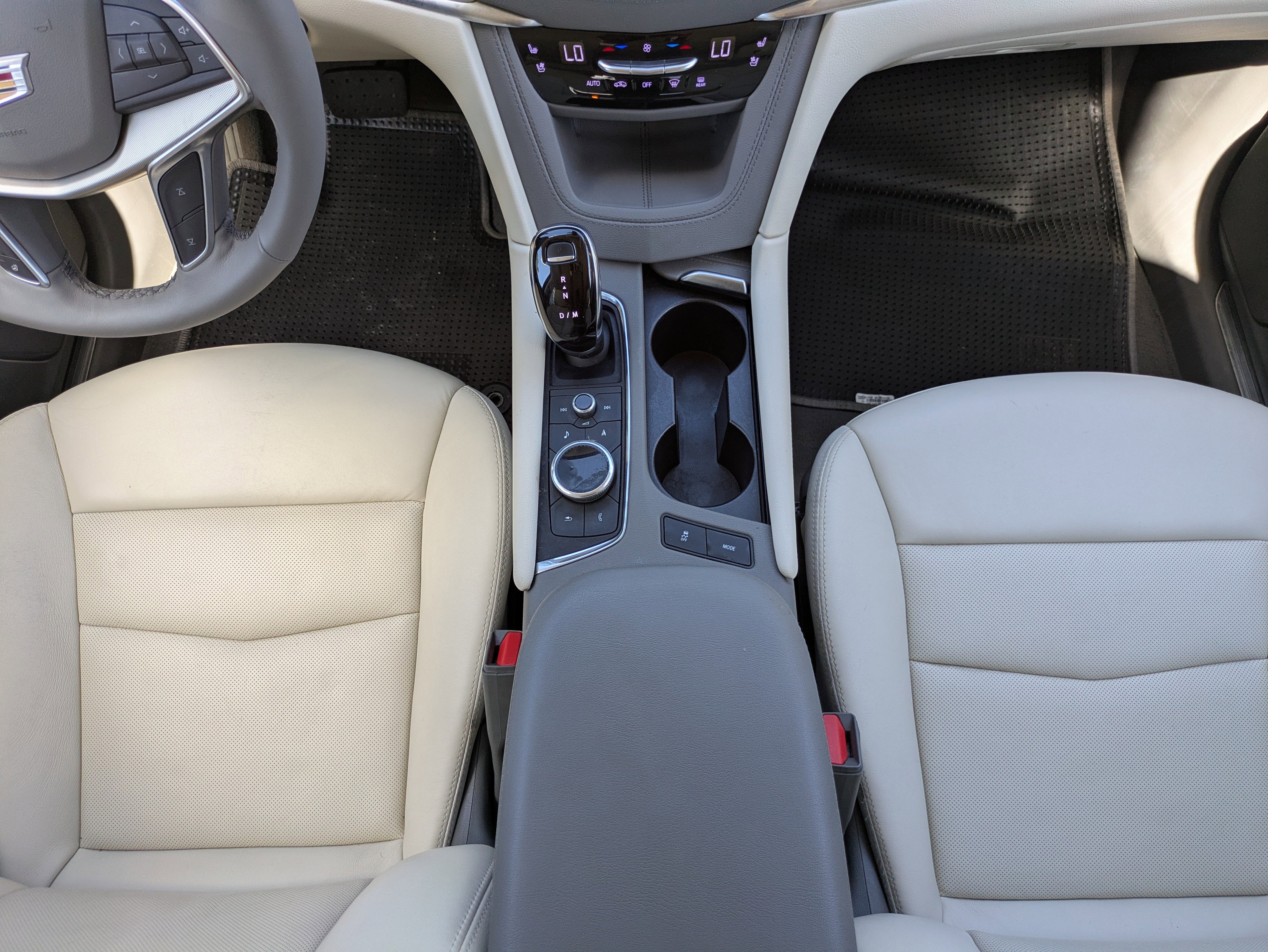 Certified 2022 Cadillac XT5 Premium Luxury w/ Technology Package image 10