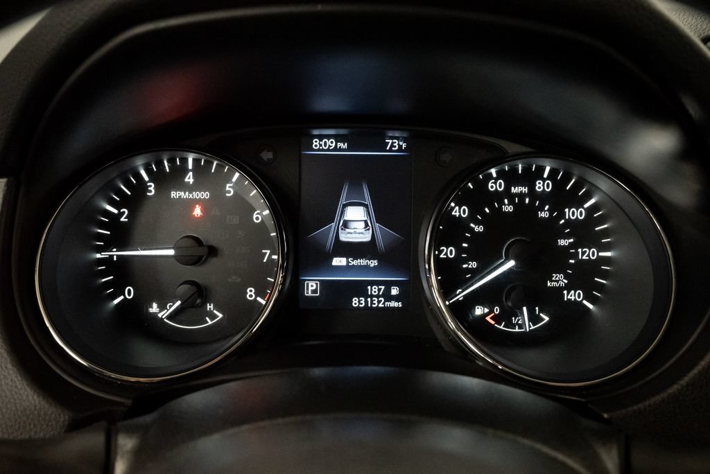 Used 2020 Nissan Rogue S FWD image 13