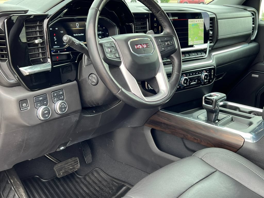 Used 2023 GMC Sierra 1500 SLT w/ SLT Convenience Package AWD/4WD image 27