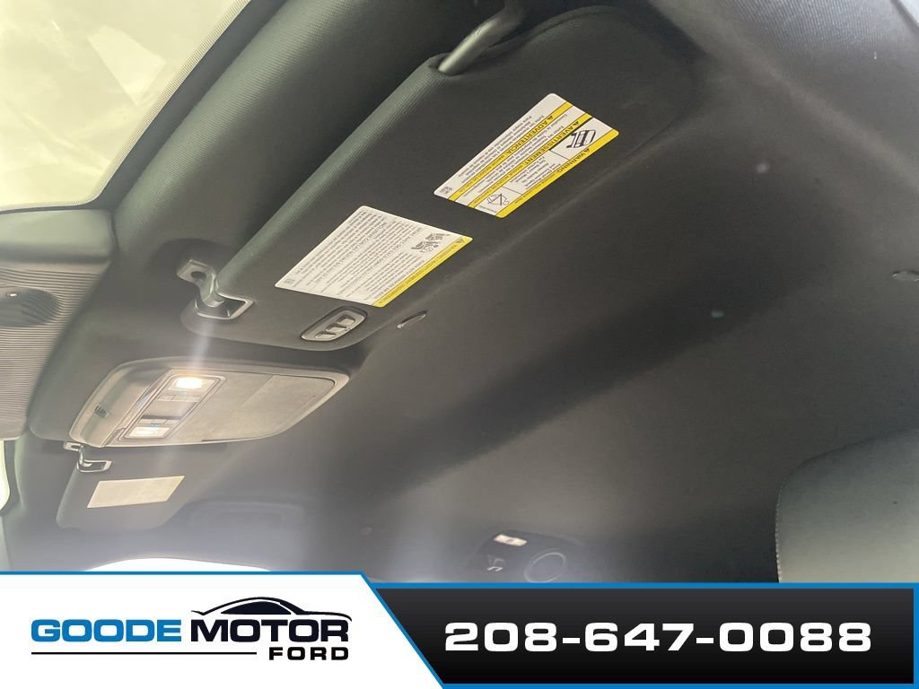 Certified 2025 Ford Explorer ST-Line AWD/4WD image 17