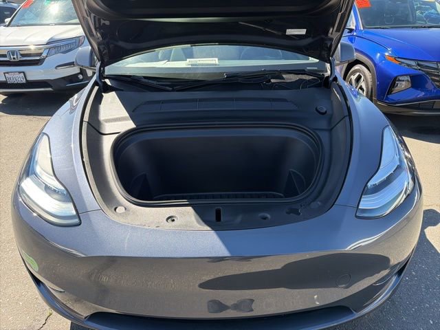 Used 2023 Tesla Model Y Long Range image 13