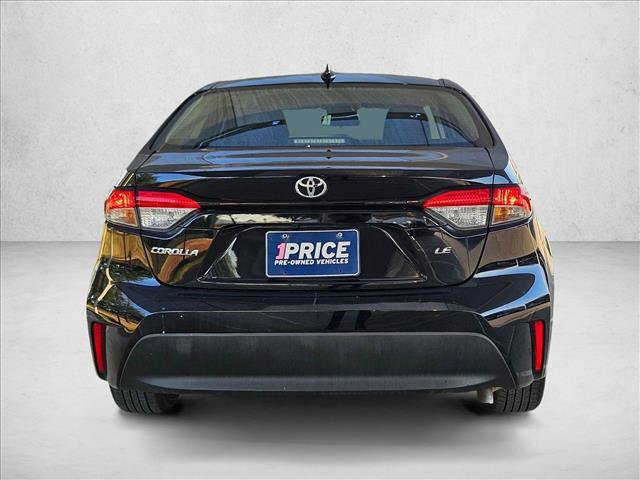 Used 2025 Toyota Corolla LE FWD image 6