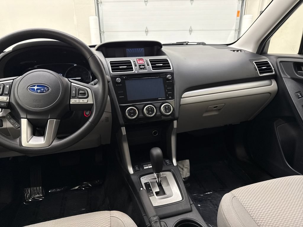 Used 2017 Subaru Forester 2.5i Premium AWD/4WD image 18