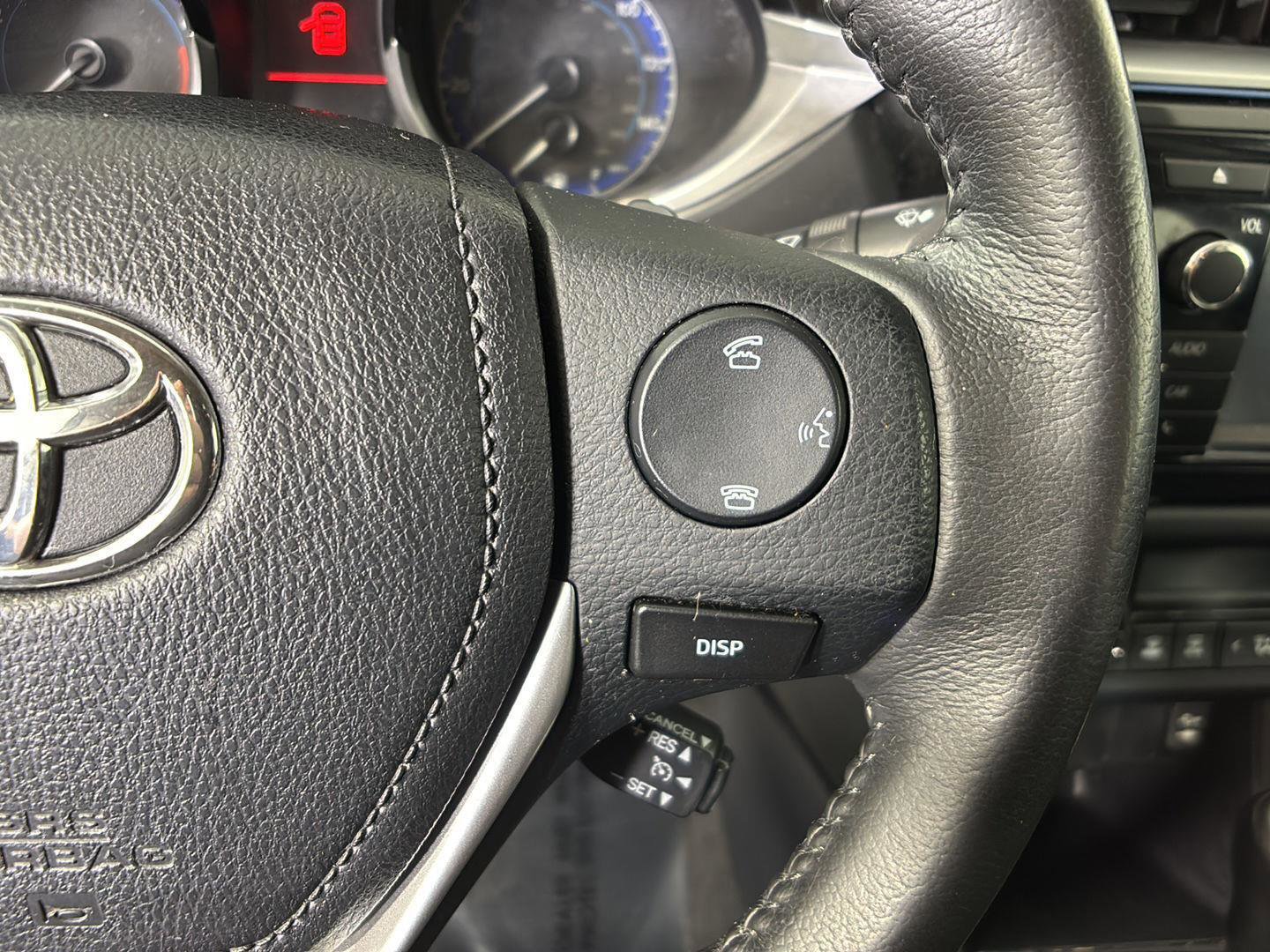 Used 2015 Toyota Corolla S FWD image 30