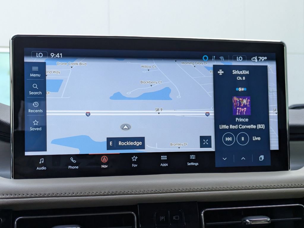 Used 2022 Lincoln Nautilus AWD w/ Premium Package image 25