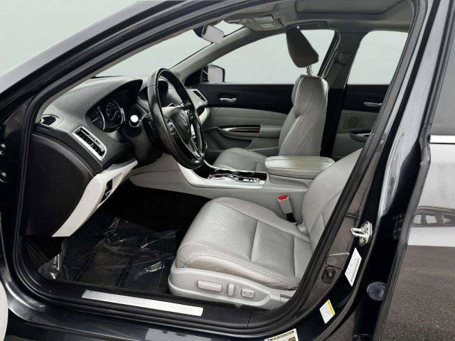 Used 2016 Acura TLX V6 SH-AWD w/ Technology Pkg image 18