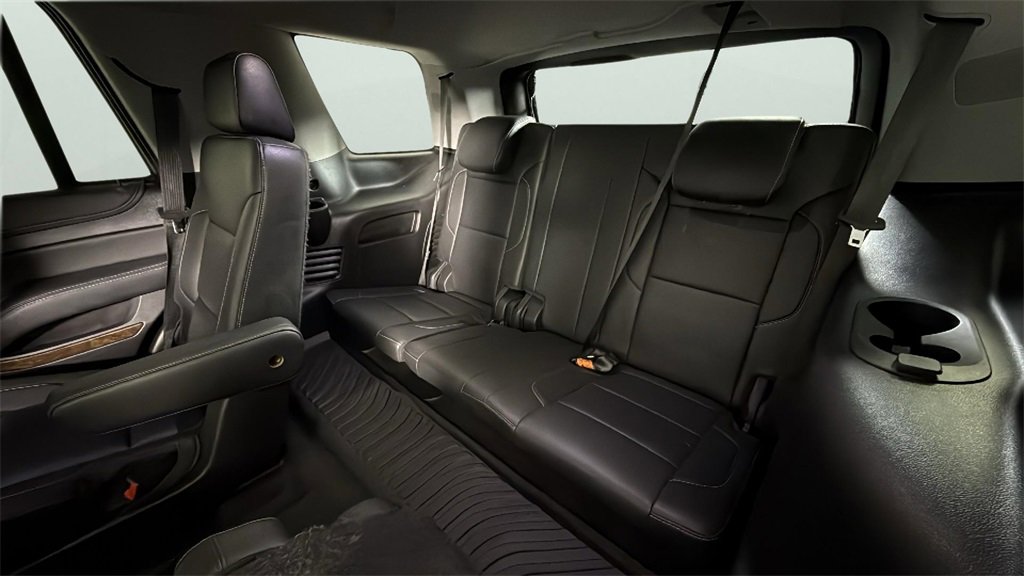 Used 2019 Chevrolet Tahoe LT w/ LT Signature Package image 28