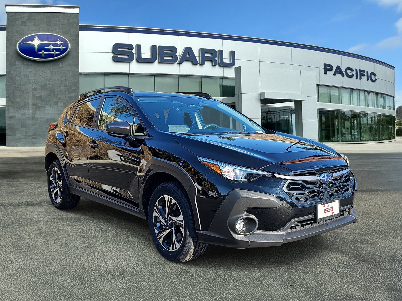 Used 2024 Subaru Crosstrek 2.0i Premium w/ Crosstrek Mirror Package AWD/4WD image 1