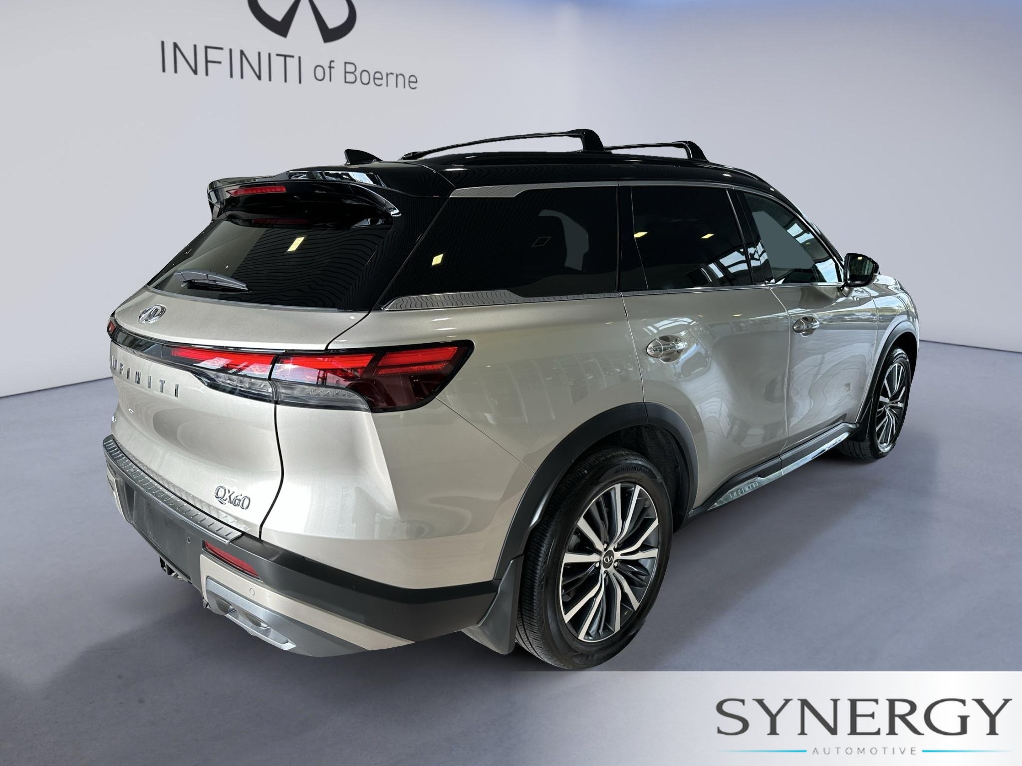 Certified 2024 INFINITI QX60 Autograph w/ Cargo Package AWD/4WD image 7