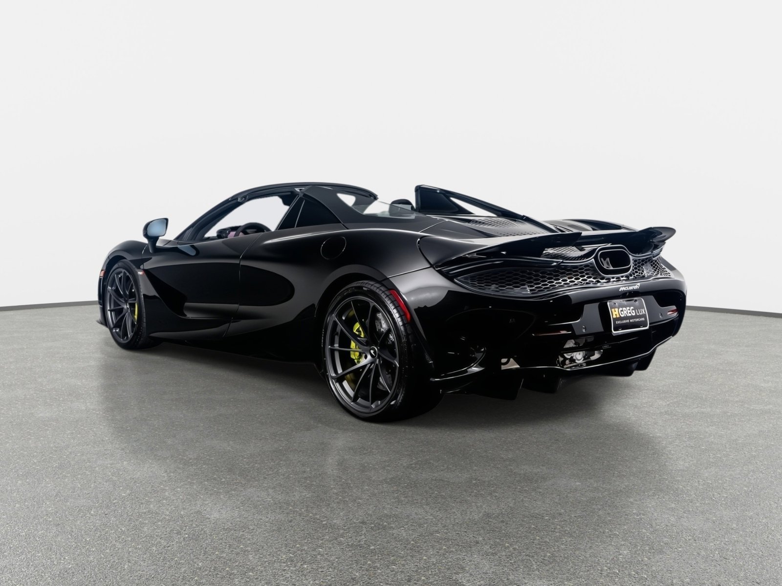 Used 2024 McLaren 750S Spider image 16