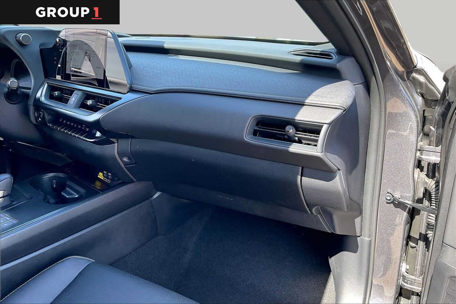 Used 2026 Lexus UX 300h FWD w/ Cold Area Package image 16
