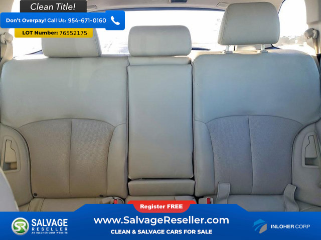 Used 2014 Subaru Outback 2.5i Limited w/ Moonroof Package AWD/4WD image 13