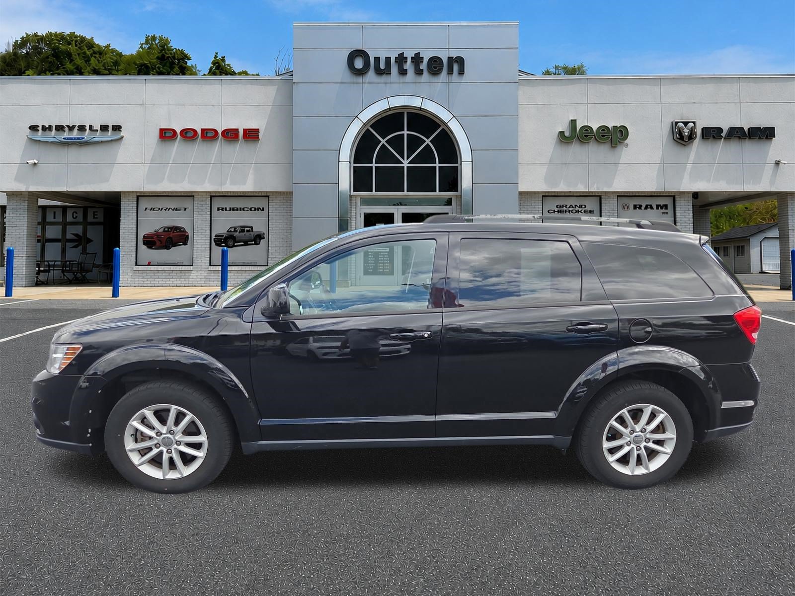 Certified 2017 Dodge Journey SXT AWD/4WD image 7