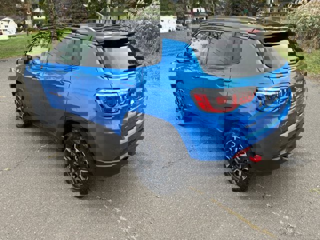 Used 2019 Jeep Compass Trailhawk image 10