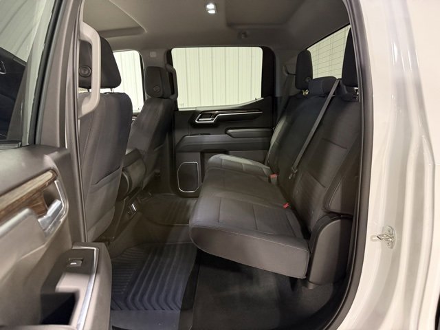 Used 2022 GMC Sierra 1500 SLE image 30