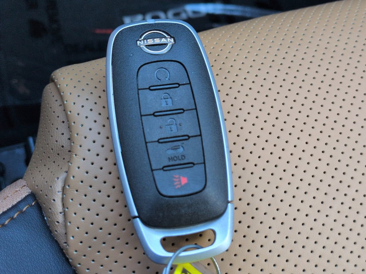 Used 2023 Nissan Rogue Platinum w/ Platinum Premium Package FWD image 29