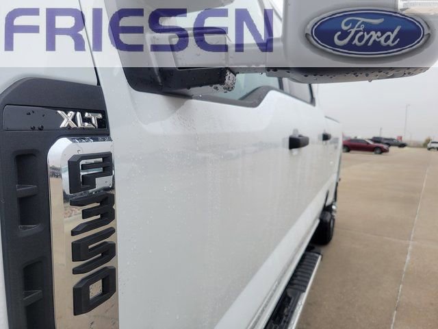 New 2026 Ford F350 XLT w/ Snow Plow/Camper Package image 16