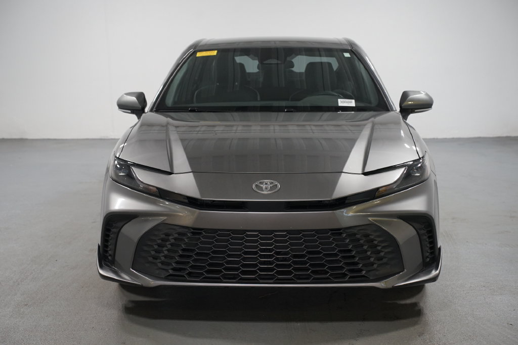 Certified 2025 Toyota Camry SE FWD image 2