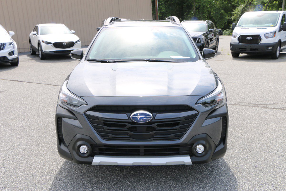 Used 2024 Subaru Outback Limited AWD/4WD image 11