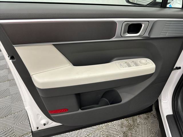 New 2026 Hyundai Santa Fe SE FWD image 10